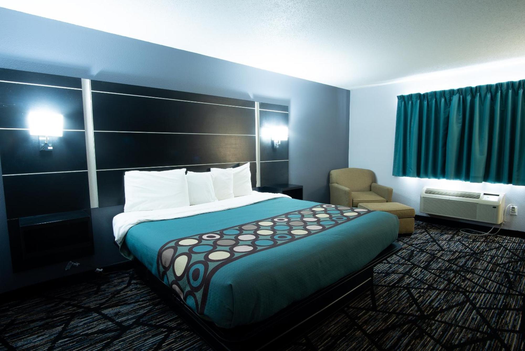 Coratel Inn & Suites By Jasper New Richmond المظهر الخارجي الصورة